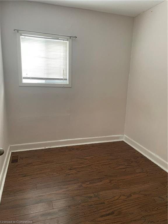 172 Mechanic Street Property Photo 11