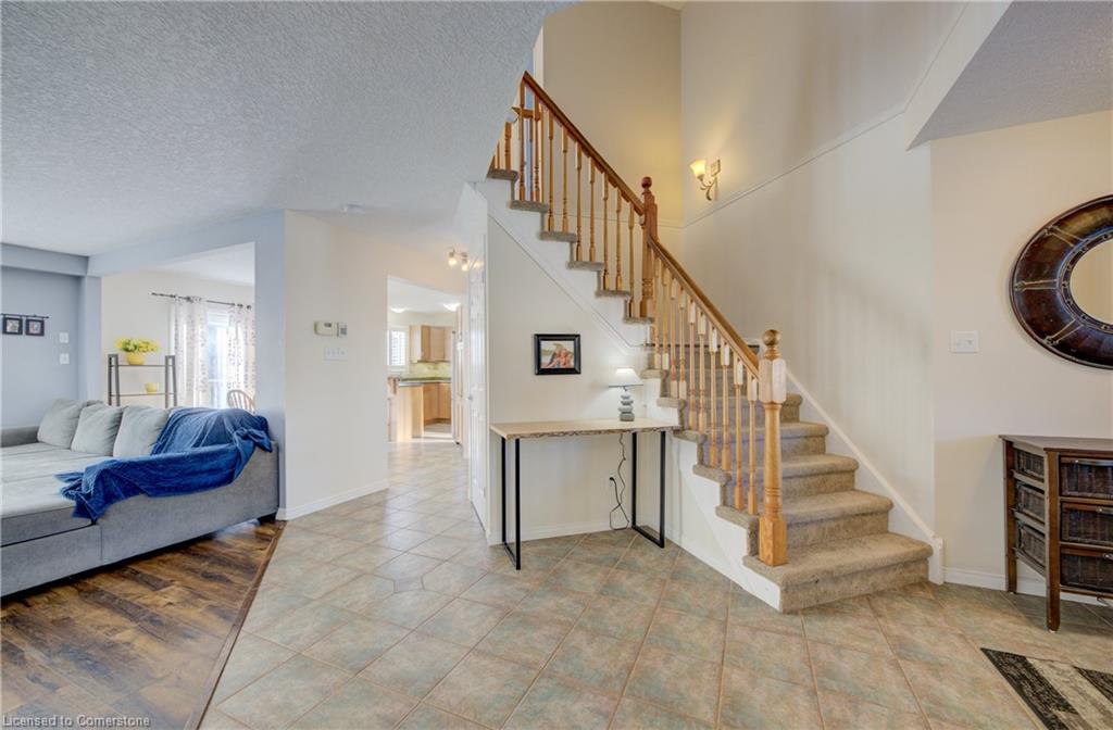 37 Grey Oak Drive Property Photo 20