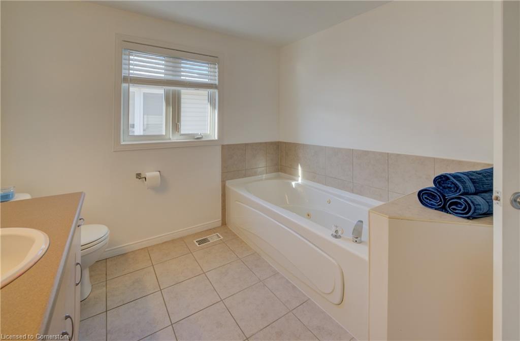 37 Grey Oak Drive Property Photo 30