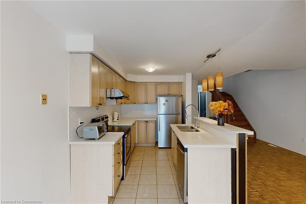 5352 Byford Place Property Photo 9