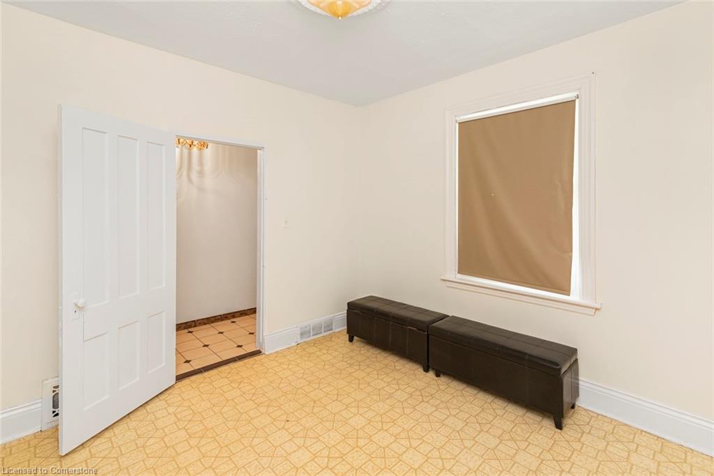 62 Francis Street Property Photo 7