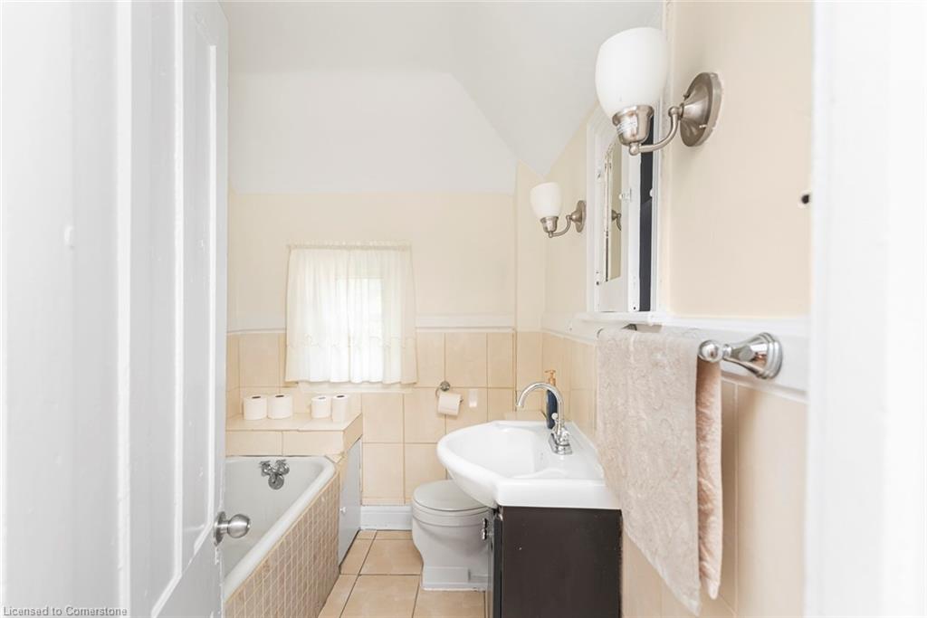 62 Francis Street Property Photo 35