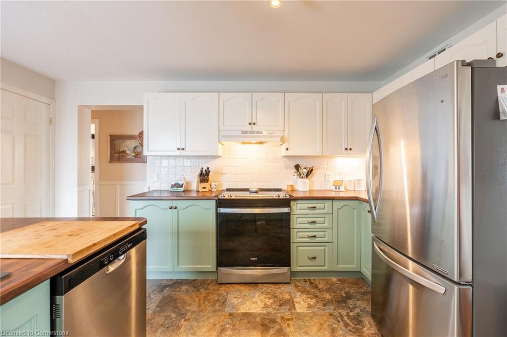 136 Glenariff Drive Property Photo 14