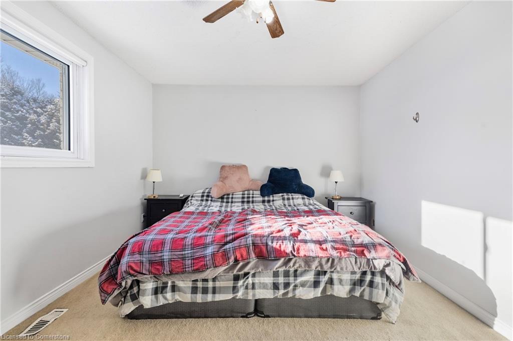 231 Freelton Road Property Photo 17