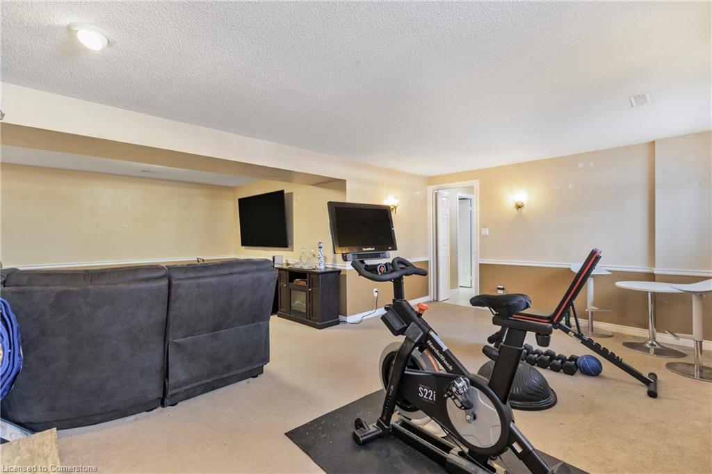 231 Freelton Road Property Photo 24