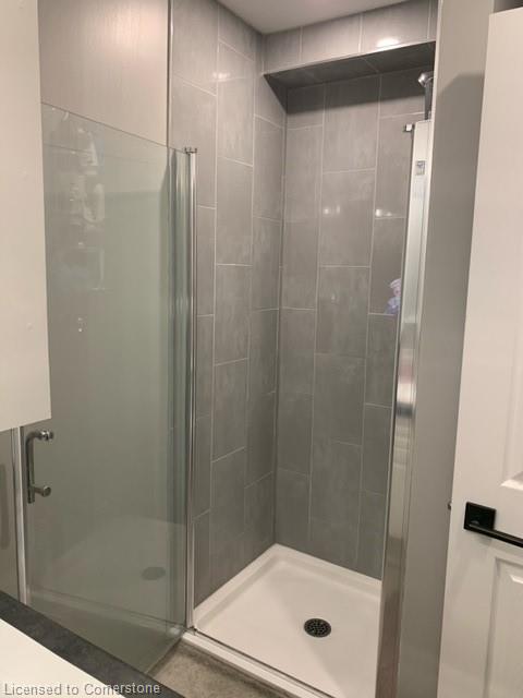 6 Howard Street Property Photo 10