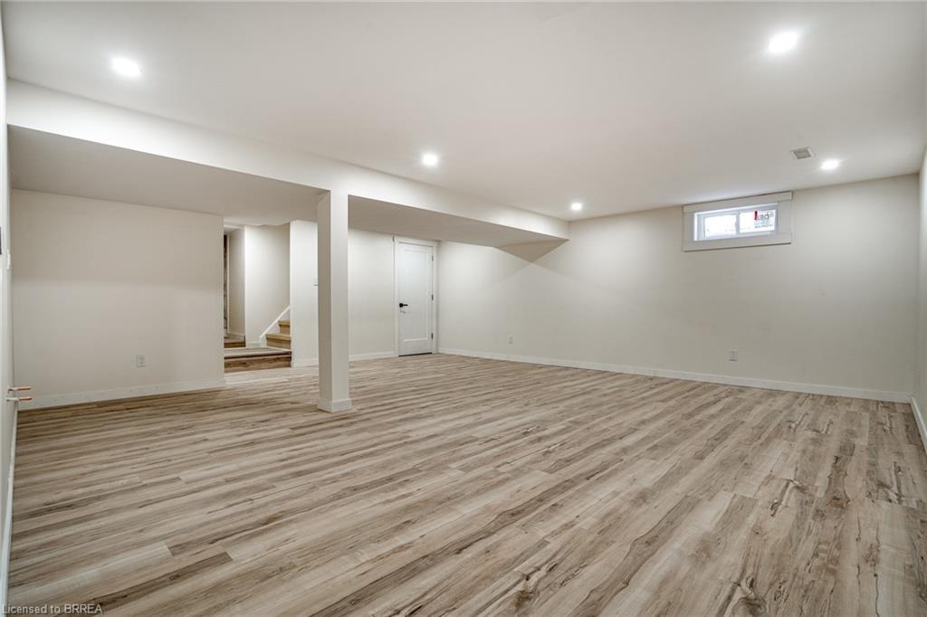 32 Princess Street Property Photo 40