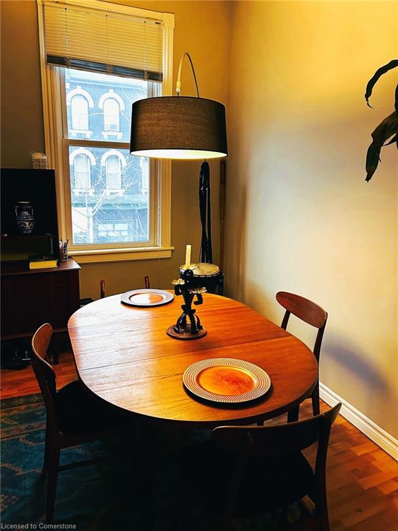 175 John Street S Property Photo 30