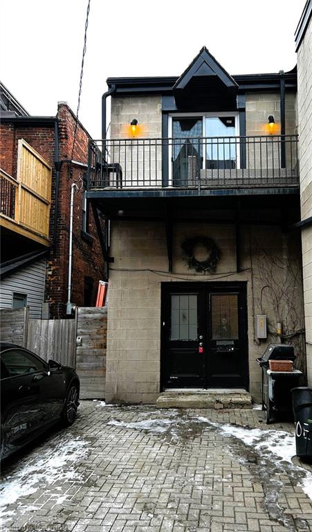 175 John Street S Property Photo 36