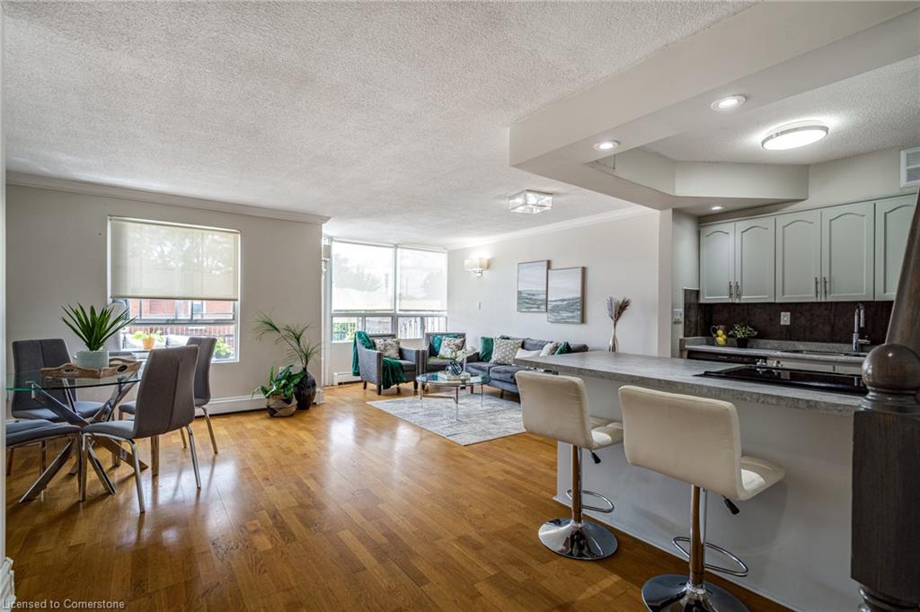 209-10 John Street Property Photo