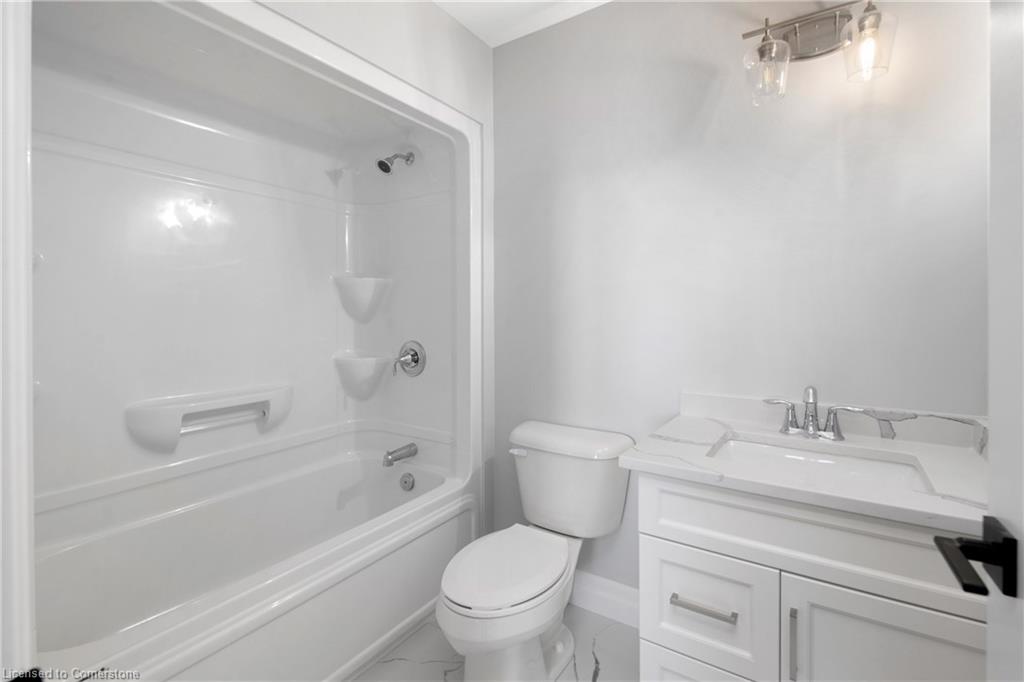 221 Cowan Court Property Photo 31