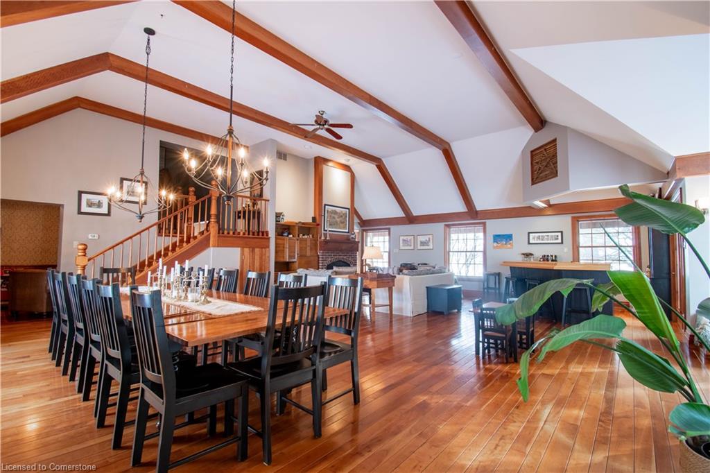 145175 Potters Road Property Photo 3