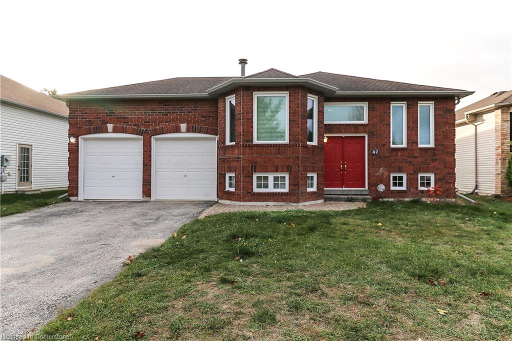 47 Acorn Crescent Property Photo
