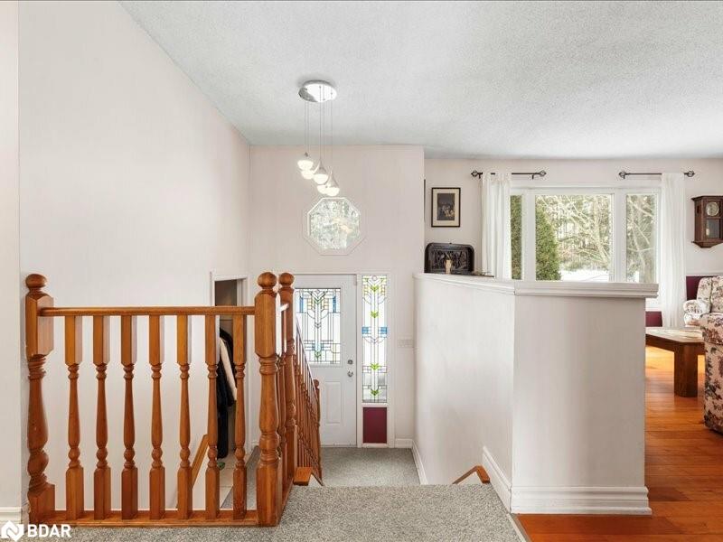 1022 County Rd 5 Property Photo 5