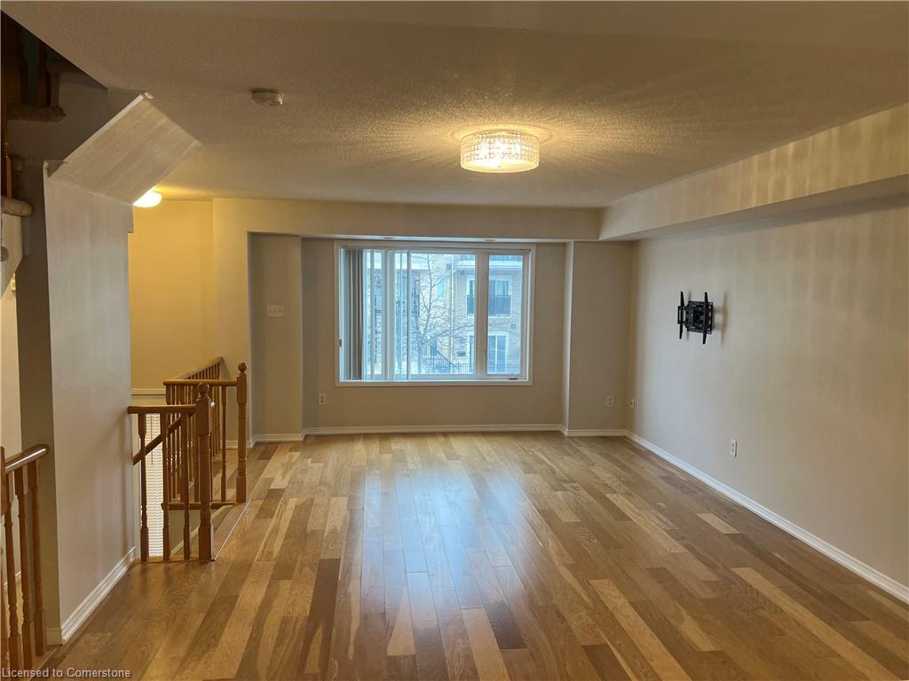 49-5035 Oscar Peterson Boulevard Property Photo