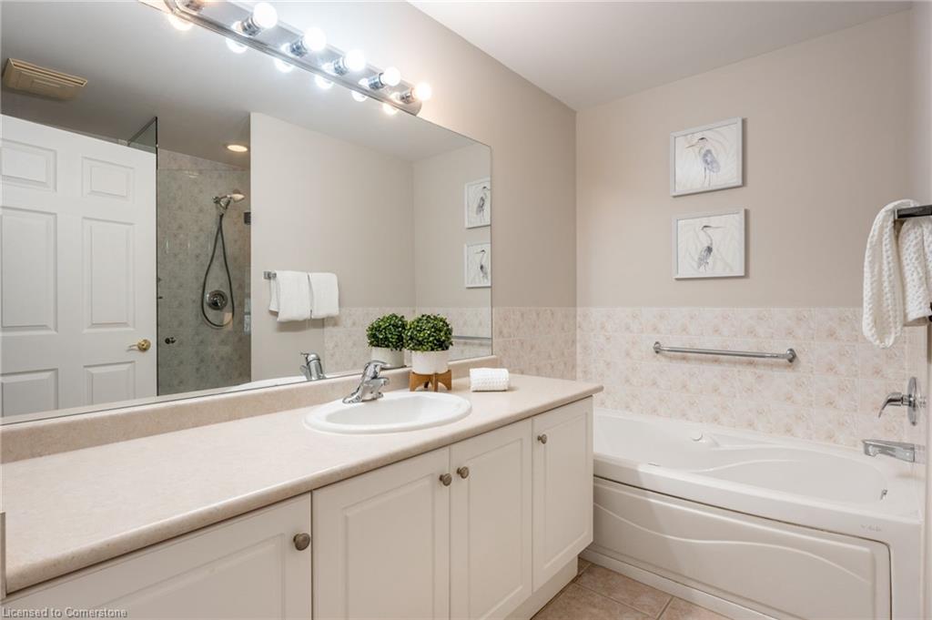 102-5188 Lakeshore Road Property Photo 30