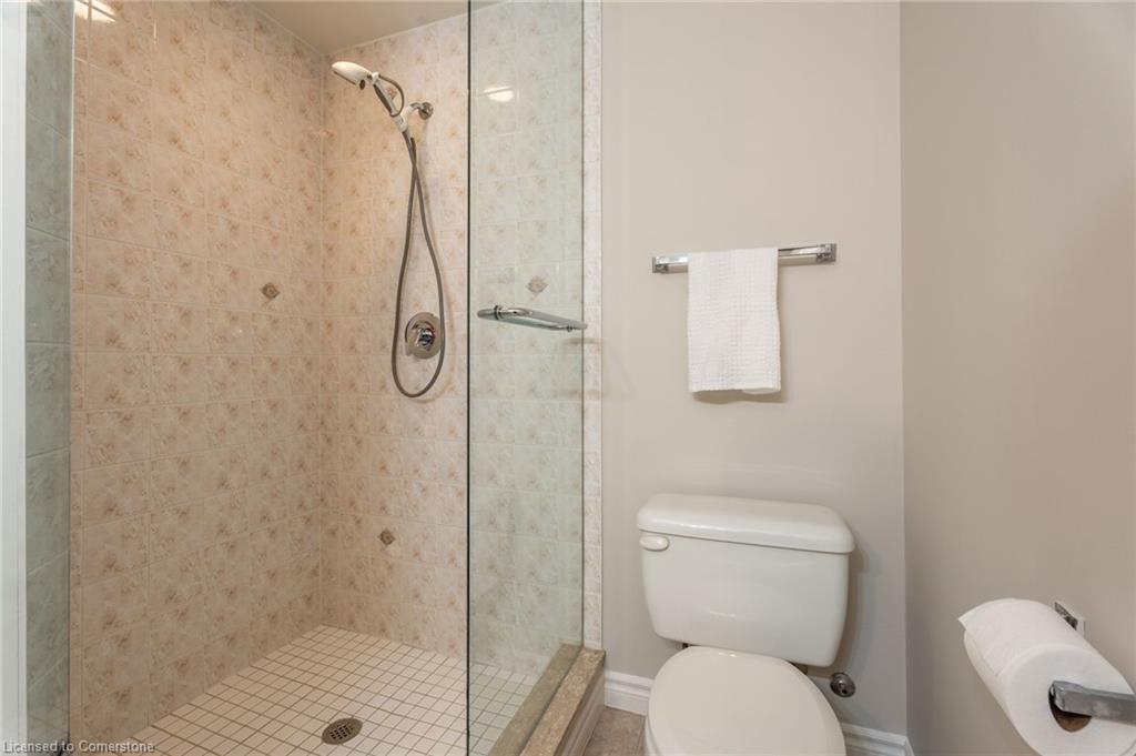 102-5188 Lakeshore Road Property Photo 31