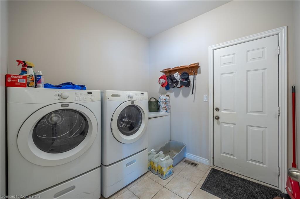 44 Forest Wood Drive Property Photo 15