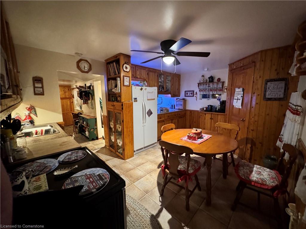 221 Samuelson Street Property Photo 1
