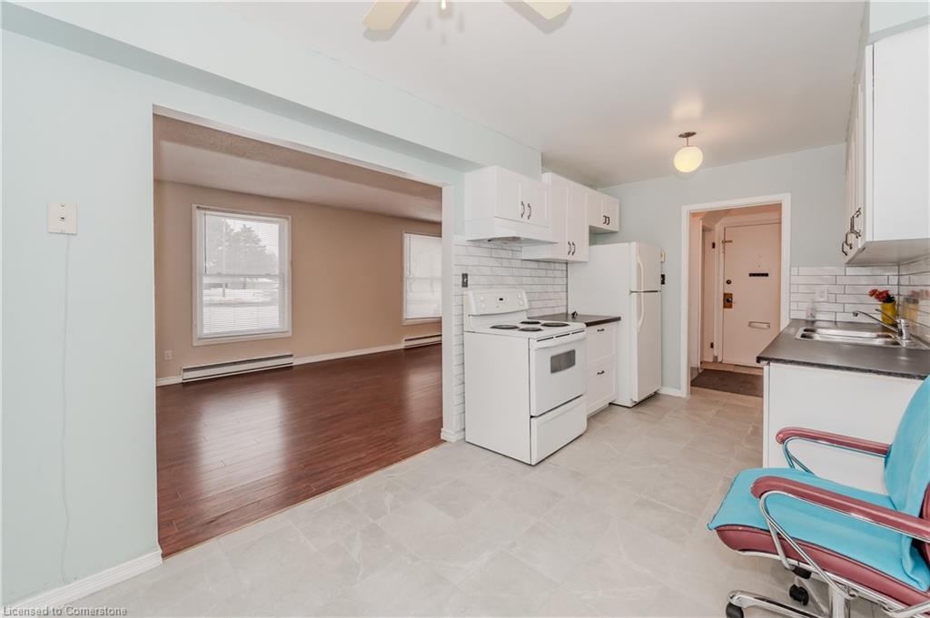4-292 Traynor Avenue Property Photo 4