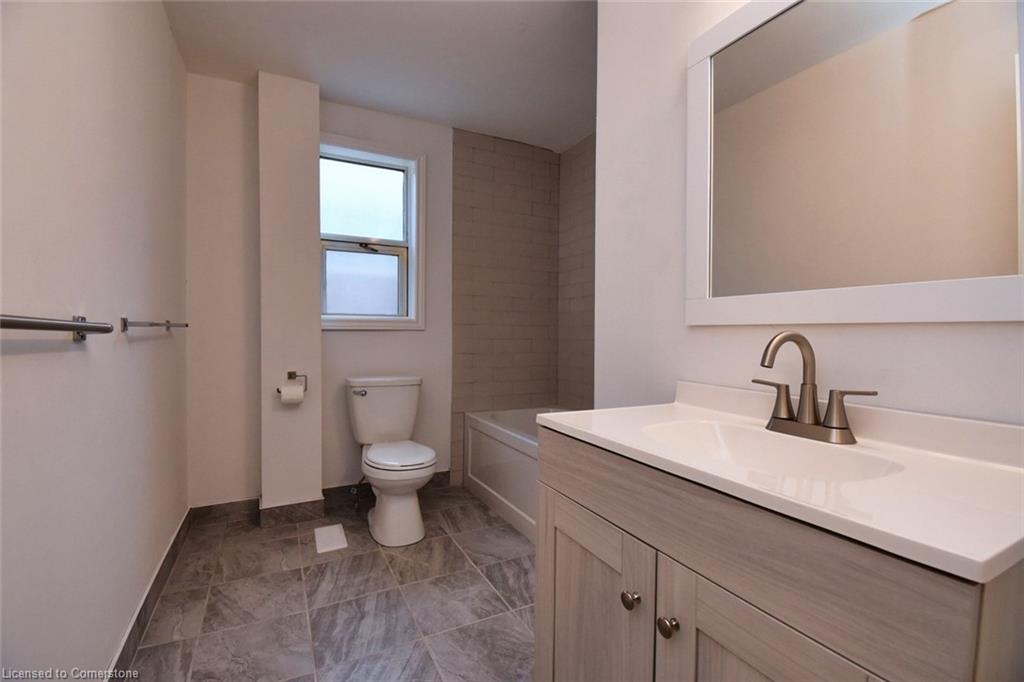 14 Graham Avenue S Property Photo 14