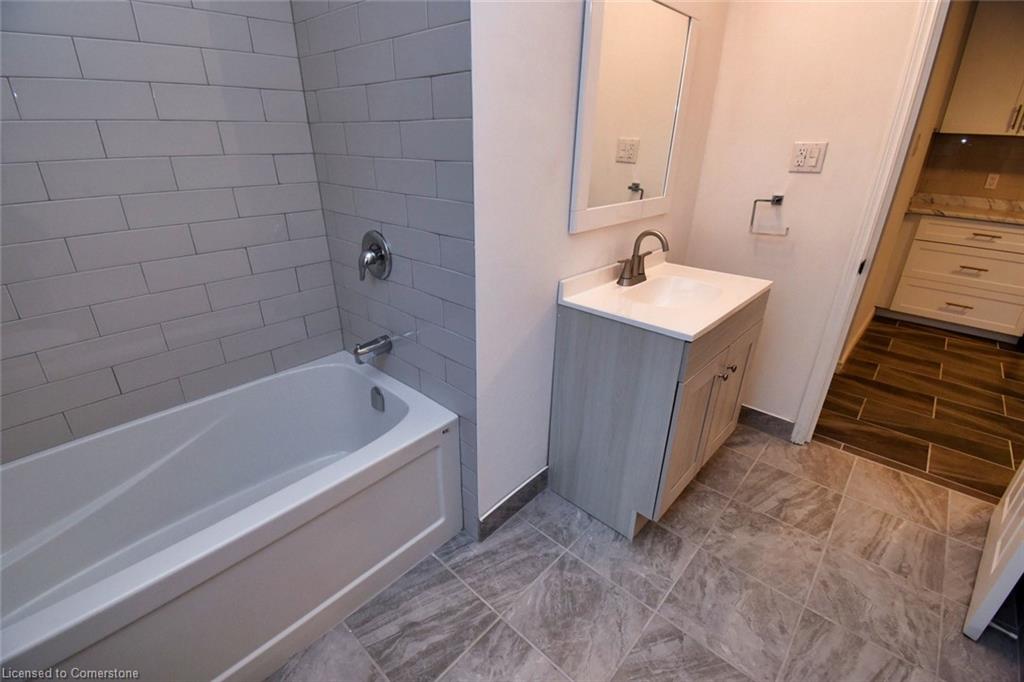 14 Graham Avenue S Property Photo 16