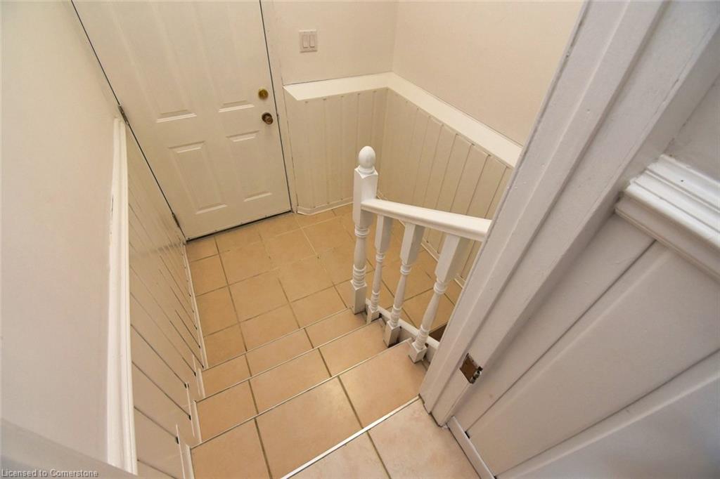 14 Graham Avenue S Property Photo 17