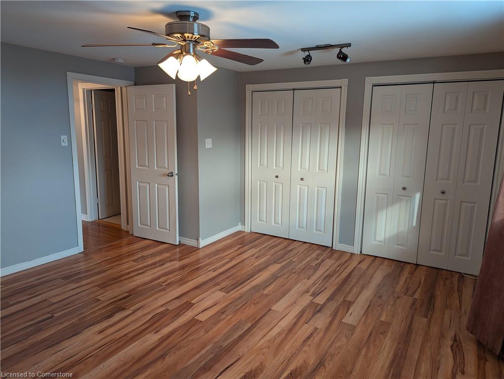 1014a Vanier Avenue Property Photo 14
