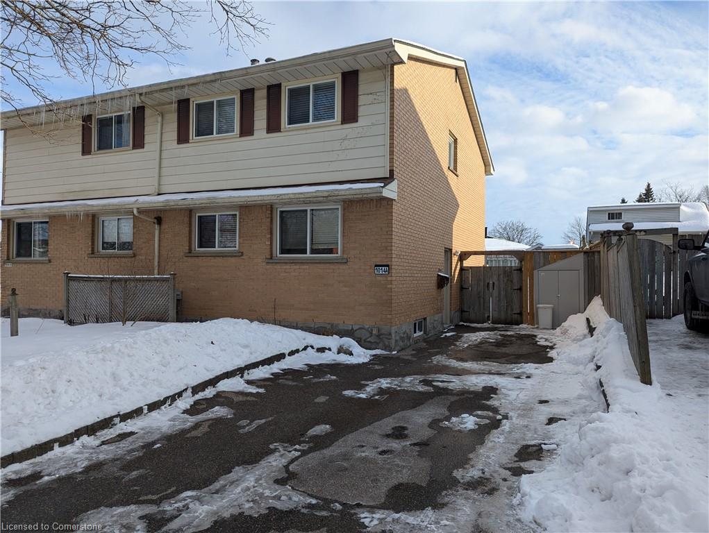 1014a Vanier Avenue Property Photo 33