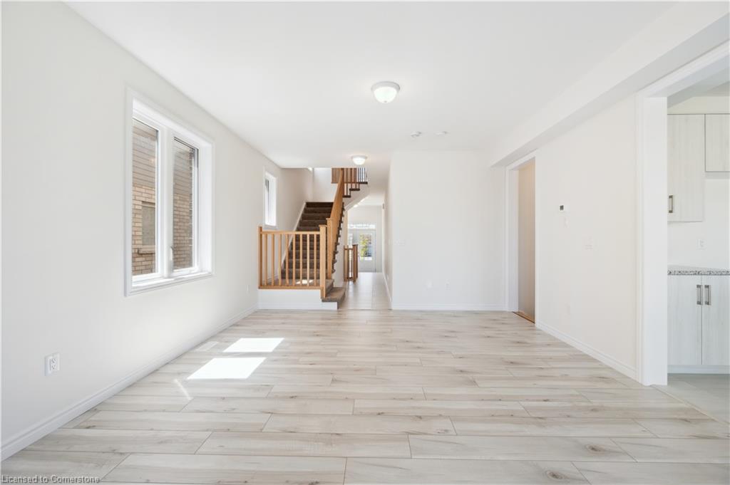 33 Henry Maracle Street Property Photo 4