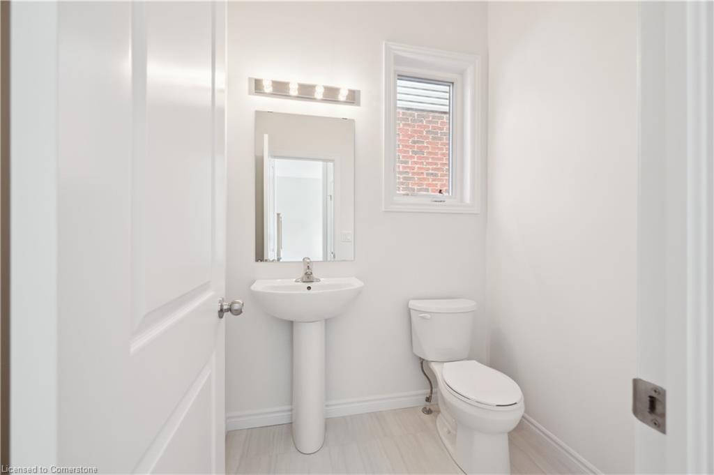 33 Henry Maracle Street Property Photo 5