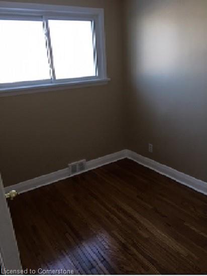 68 Queen Street S Property Photo 19