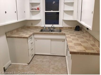 68 Queen Street S Property Photo 21