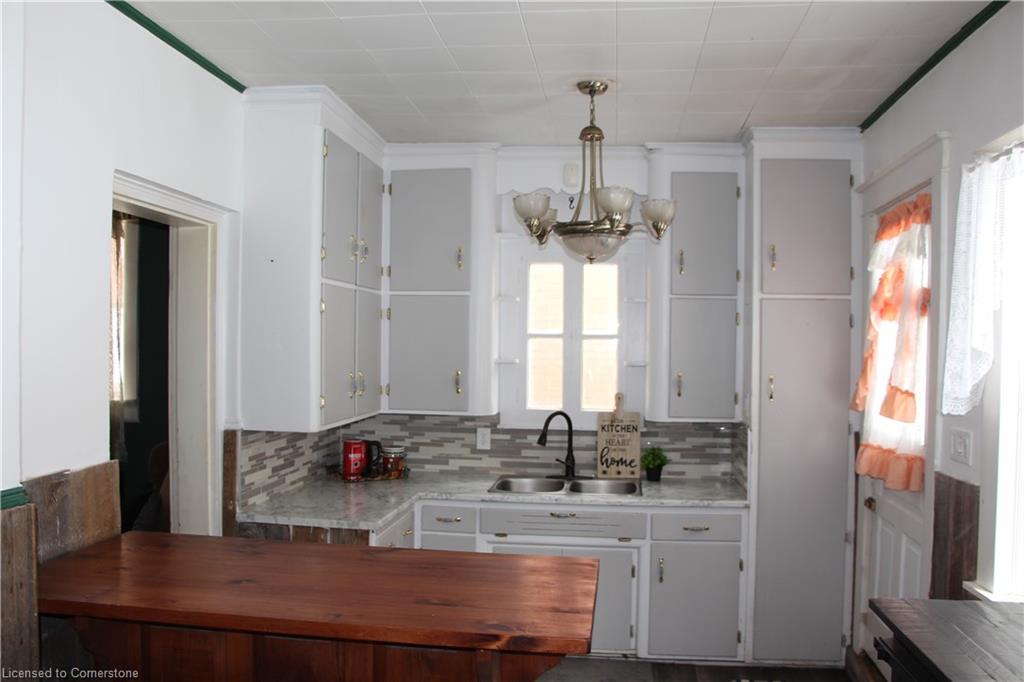 17 Shanley Street Property Photo 5