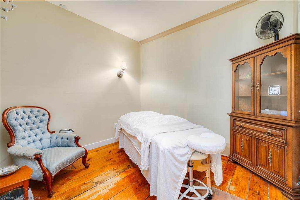 2 Arnold Street Property Photo 11