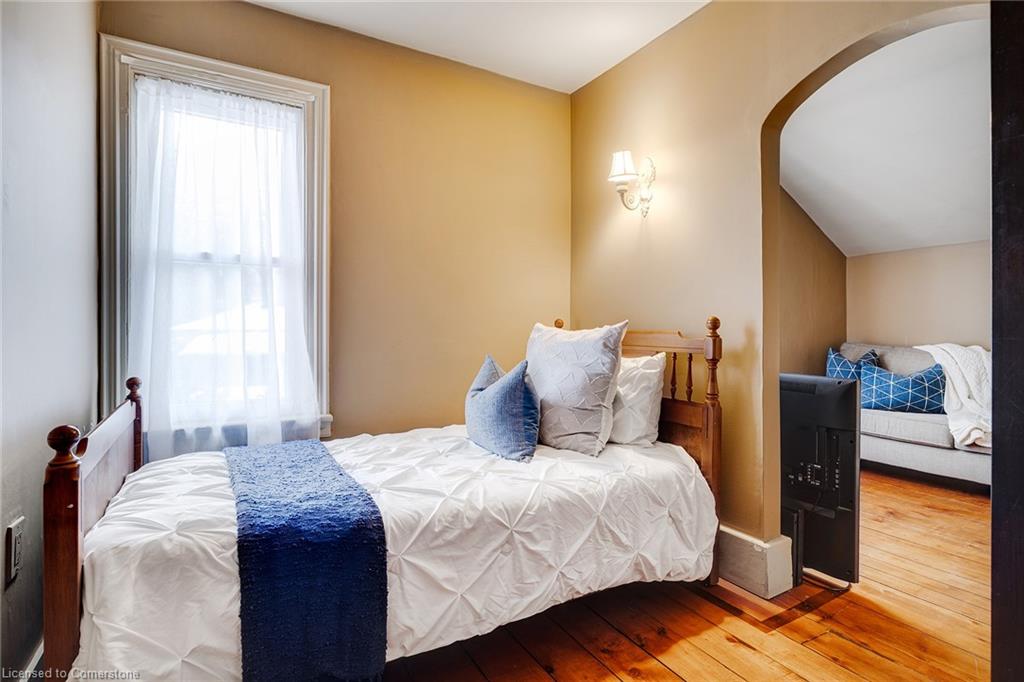 2 Arnold Street Property Photo 18
