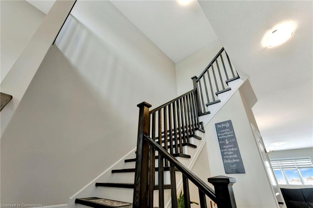 185 Savannah Ridge Drive Property Photo 22
