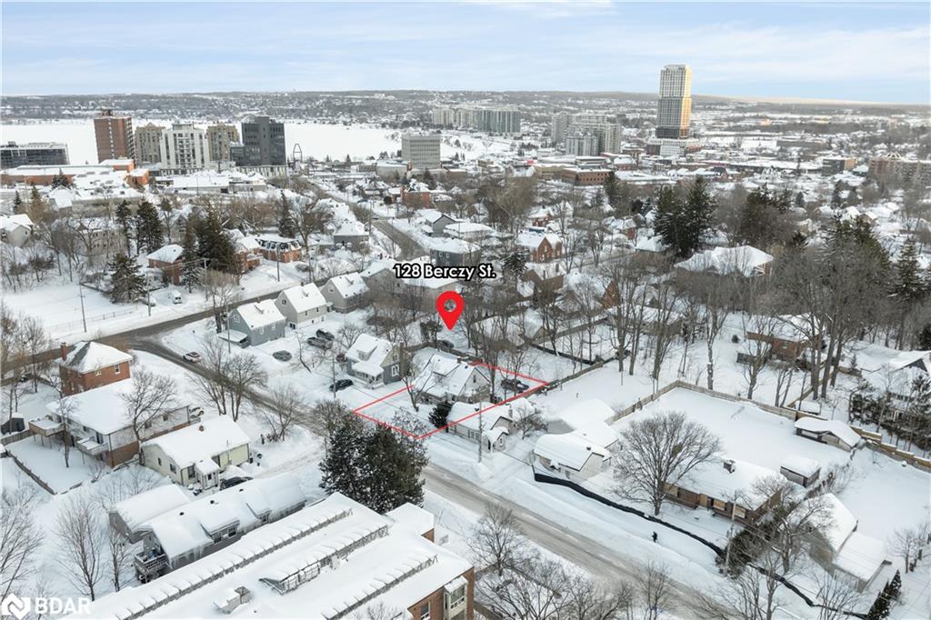 128 Berczy Street Property Photo