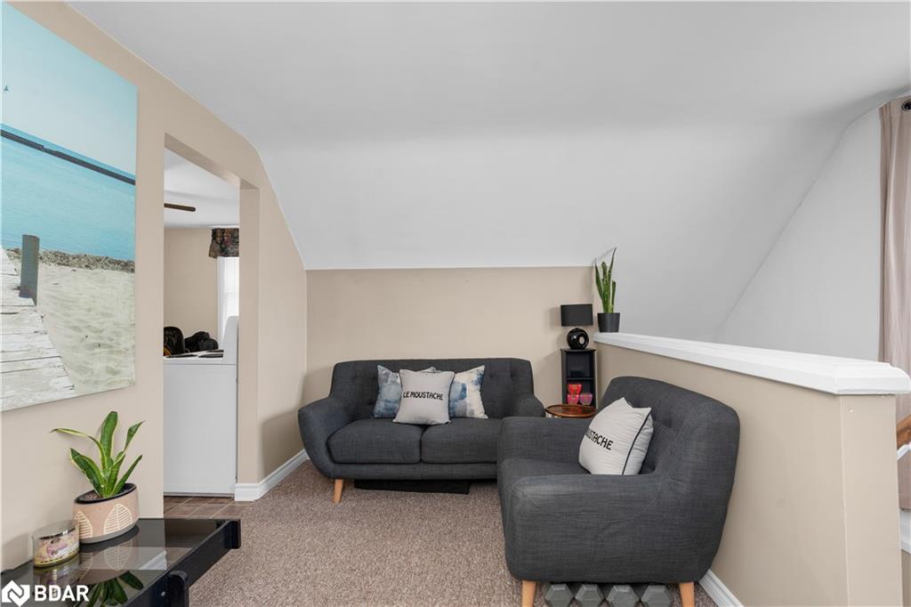 128 Berczy Street Property Photo 22