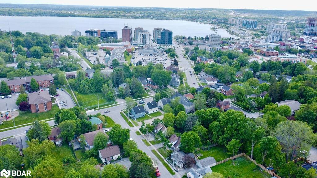 128 Berczy Street Property Photo 46