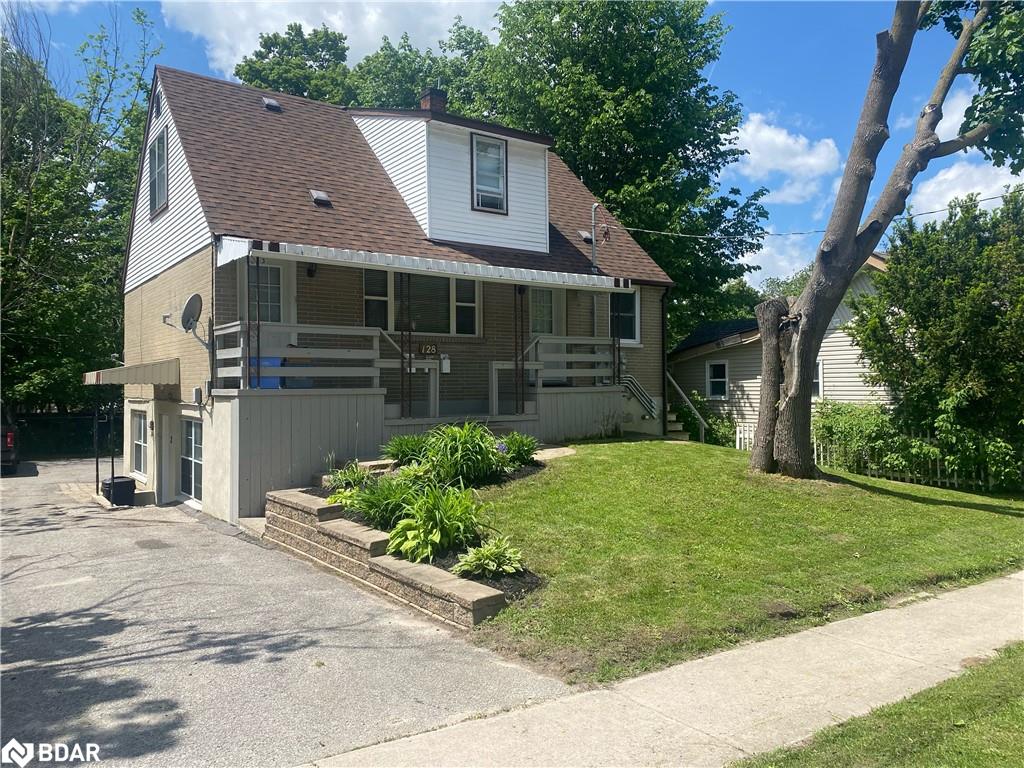 128 Berczy Street Property Photo 47