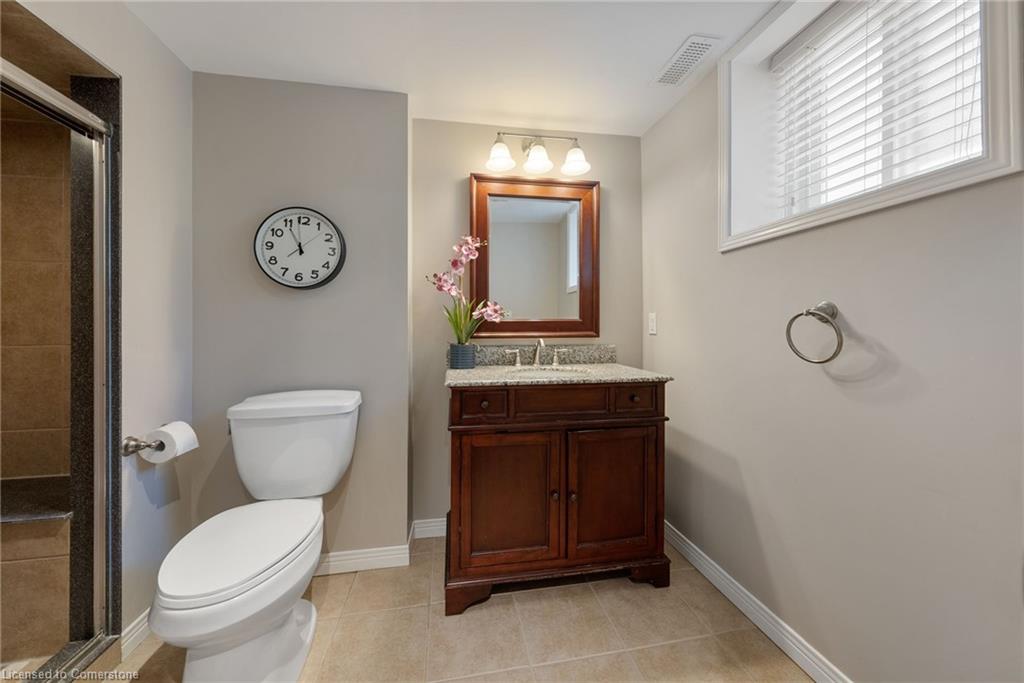 8 Lowell Street S Property Photo 22