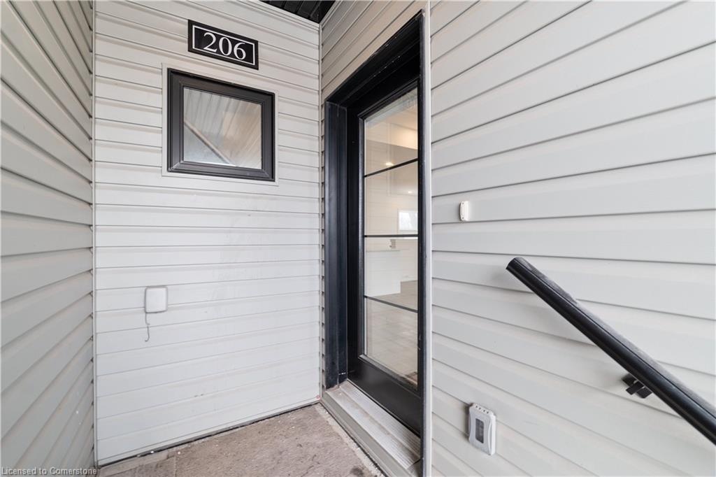 206-6591 Montrose Road Property Photo