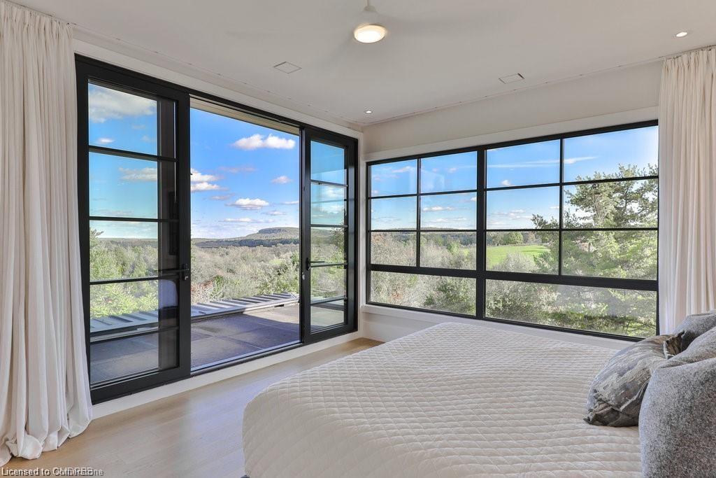 6583 Twiss Road Property Photo 18