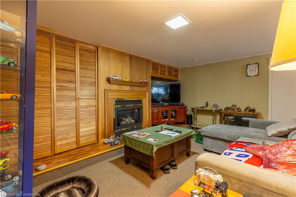 210 Johnston Street Property Photo 19