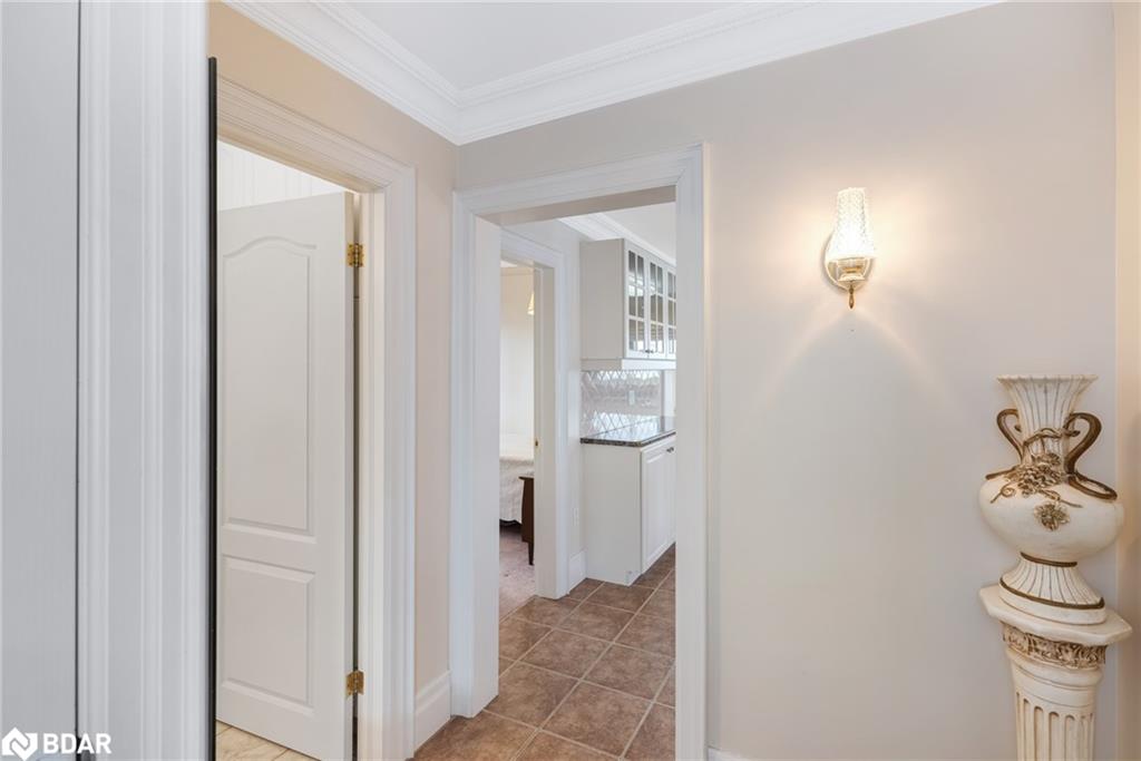 197 Cameron Crescent Property Photo 25