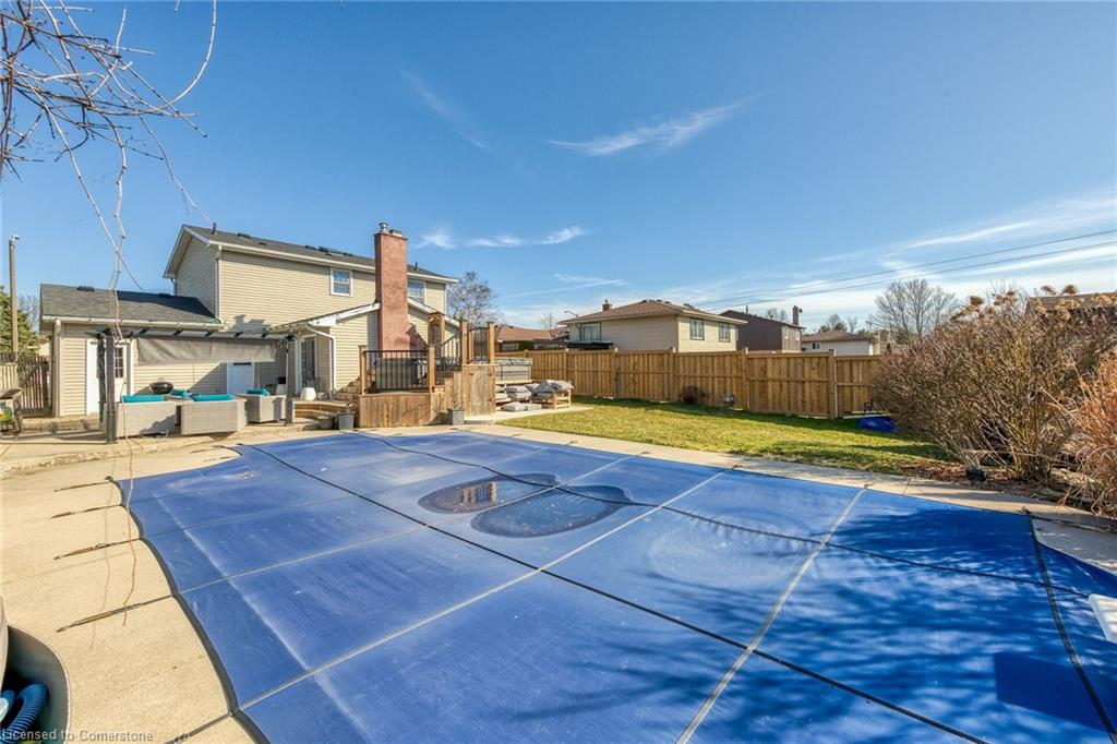 7663 Ronnie Crescent Property Photo 46