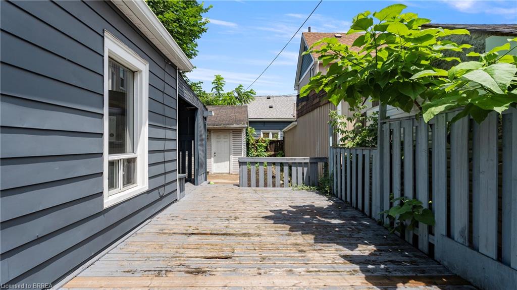 33 Highland Avenue Property Photo 17