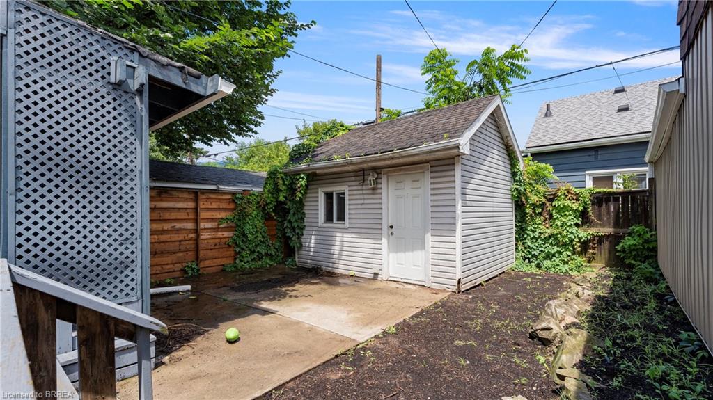 33 Highland Avenue Property Photo 18