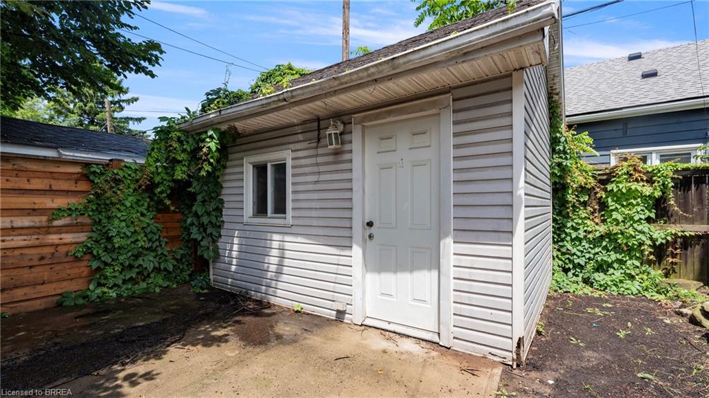 33 Highland Avenue Property Photo 19